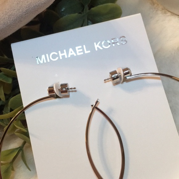 MK®Gorgeous Crystal Hoops Light weight So GENTLE♥️ - Picture 4 of 5